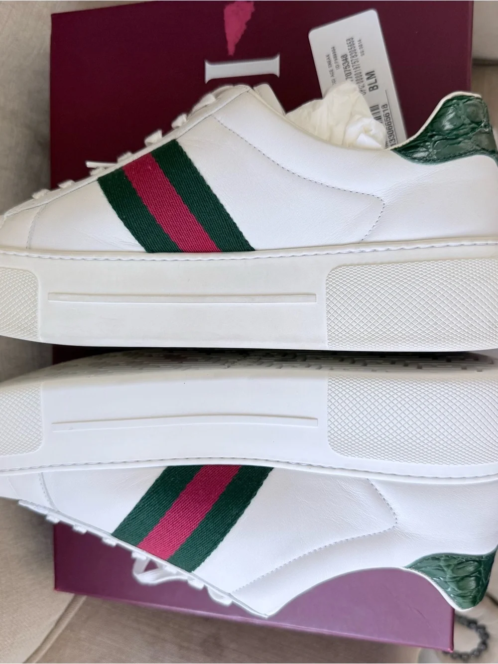 Gucci White Leather Sneakers with Red & Green Web